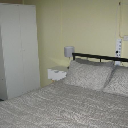Australian Hotel Winton Budget Hotel Accommodation Exterior photo